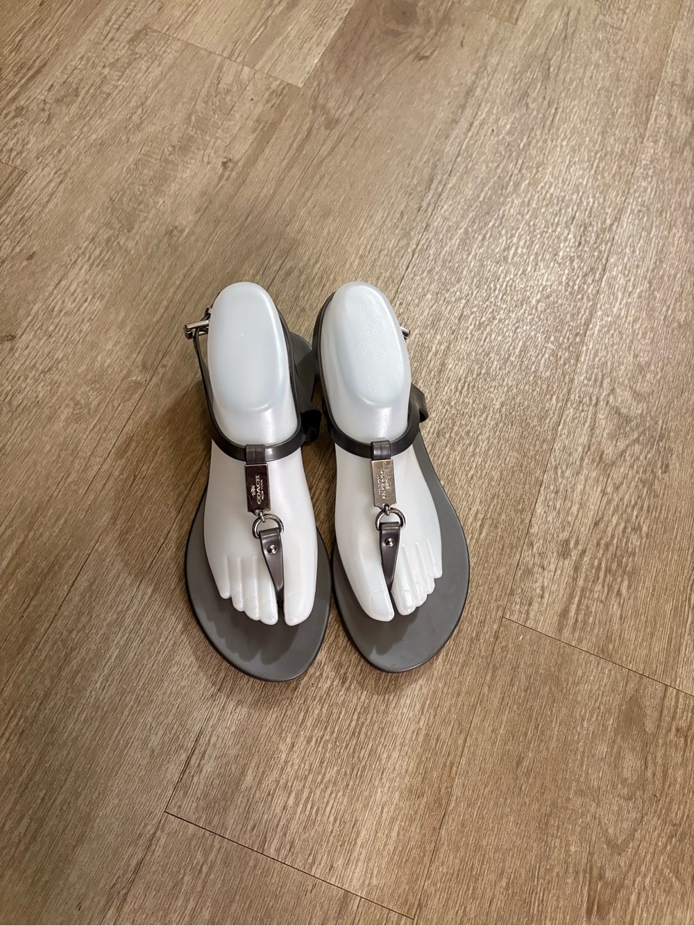 COACH PLATO GRAY JELLY SANDALS SIZE 7B